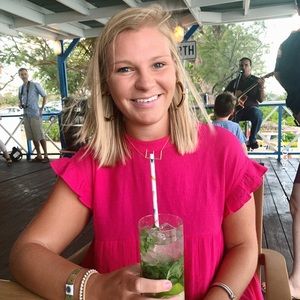 Meet your Posher, Emma